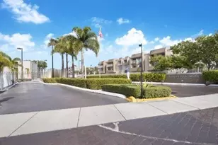 7747 SW 86th St, Miami, FL 33143 - Photo 1