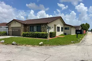 1727 SW 136th Pl, Miami, FL 33175 - Photo 1
