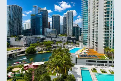 90 SW 3rd St #1703, Miami, FL 33130 - Photo 1