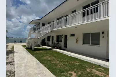 1850 S Treasure Dr #2, North Bay Village, FL 33141 - Photo 1