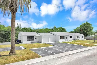 2419 Pierce St #., Hollywood, FL 33020 - Photo 1