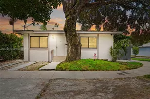 2745 SW 34th Ave, Miami, FL 33133 - Photo 1