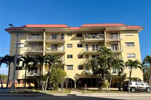 901 SW 37th Ave, Miami, FL 33135 - Photo 1