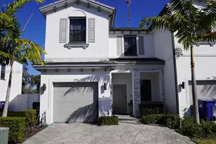 549 NW 204th St, Miami Gardens, FL 33169 - Photo 1
