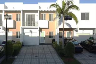 7221 NW 103rd Path, Doral, FL 33178 - Photo 1