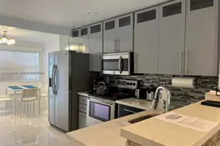 6431 Hayes St, Hollywood, FL 33024 - Photo 1
