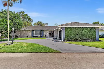 5602 S Travelers Palm Ln, Tamarac, FL 33319 - Photo 1