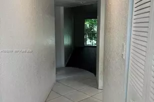 7831 N Colony Cir N, Tamarac, FL 33321 - Photo 1