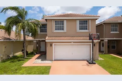 7907 N Silverado Cir, Davie, FL 33024 - Photo 1