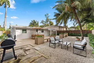 1480 NE 117th St, Miami, FL 33161 - Photo 1