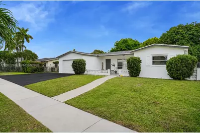 3940 NW 47th Ave, Lauderdale Lakes, FL 33319 - Photo 1