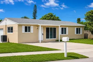 2124 SW 42nd Terrace, Fort Lauderdale, FL 33317 - Photo 1