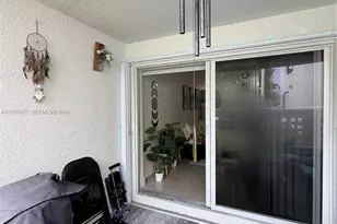 9705 Fontainebleau Blvd, Miami, FL 33172 - Photo 1
