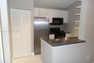 2871 N Oakland Forest Dr, Oakland Park, FL 33309 - Photo 1