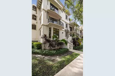 1650 Galiano St #TH3, Coral Gables, FL 33134 - Photo 1