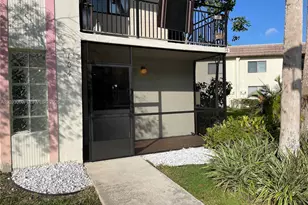 409 Lakeview Dr, Weston, FL 33326 - Photo 1