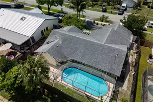 8521 NW 53rd St, Lauderhill, FL 33351 - Photo 1