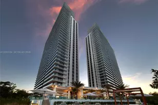16385 Biscayne Blvd, North Miami Beach, FL 33160 - Photo 1