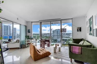 1750 N Bayshore Dr #1815, Miami, FL 33132 - Photo 1