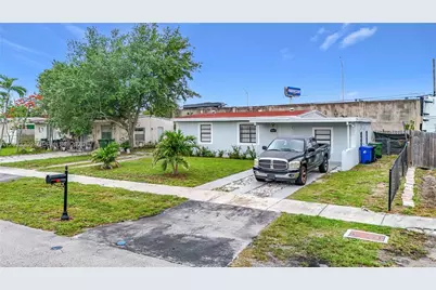 1838 Lauderdale Manor Dr, Fort Lauderdale, FL 33311 - Photo 1