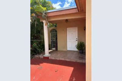 211 NW 60th Ave, Miami, FL 33126 - Photo 1