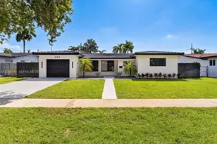 407 S Highland Dr, Hollywood, FL 33021 - Photo 1