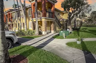 945 NE 34th Ave, Homestead, FL 33033 - Photo 1