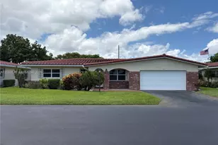 1221 NW 44th St, Deerfield Beach, FL 33064 - Photo 1