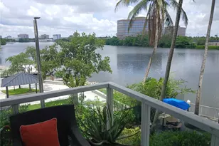 5099 NW 7th St, Miami, FL 33126 - Photo 1