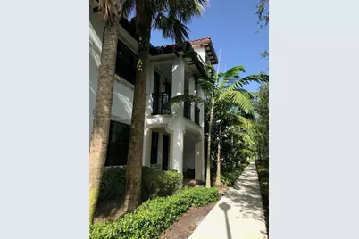 11324 SW 15th St #11324, Pembroke Pines, FL 33025 - Photo 1
