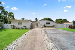 9915 Santos Dr, Cutler Bay, FL 33189 - Photo 1