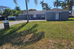 15250 SW 154th Ave, Miami, FL 33187 - Photo 1
