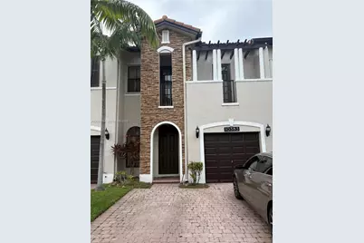 10383 NW 30th Ter, Doral, FL 33172 - Photo 1