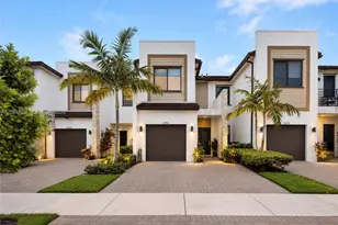 20866 NE 7th Pl, Miami, FL 33179 - Photo 1