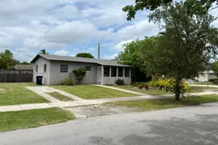 9815 Pan American Dr, Cutler Bay, FL 33189 - Photo 1