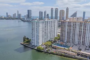 301 174th St, Sunny Isles Beach, FL 33160 - Photo 1