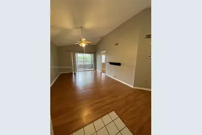 2820 N Oakland Forest Dr #210, Oakland Park, FL 33309 - Photo 1