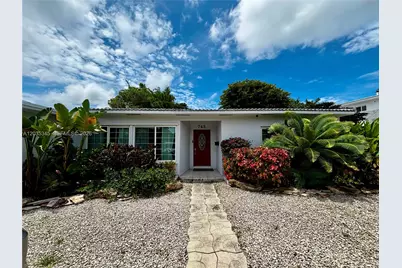 745 S Shore Dr, Miami Beach, FL 33141 - Photo 1