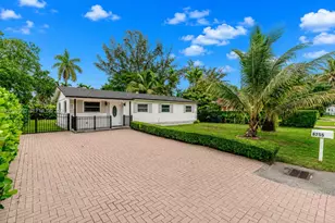 6255 SW 62nd Ct, South Miami, FL 33143 - Photo 1