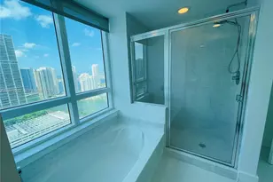 950 Brickell Bay Dr, Miami, FL 33131 - Photo 1
