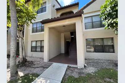 4321 W McNab Rd #16, Pompano Beach, FL 33069 - Photo 1