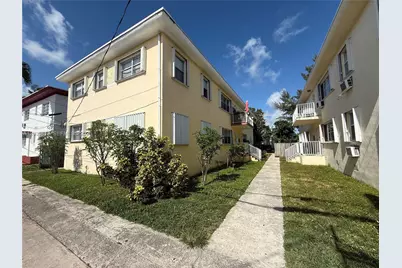 7720 Byron Ave #4, Miami Beach, FL 33141 - Photo 1