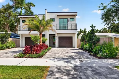 910 SE 13th St, Fort Lauderdale, FL 33316 - Photo 1
