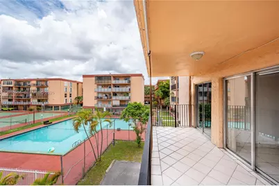 1910 W 56th St #3219, Hialeah, FL 33012 - Photo 1