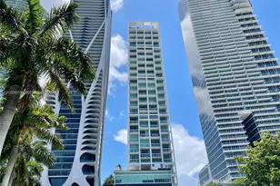 1040 Biscayne Blvd, Miami, FL 33132 - Photo 1