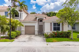 13092 NW 8th St, Pembroke Pines, FL 33028 - Photo 1