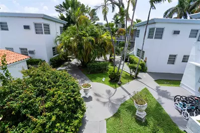 8315 Byron Ave #7A, Miami Beach, FL 33141 - Photo 1