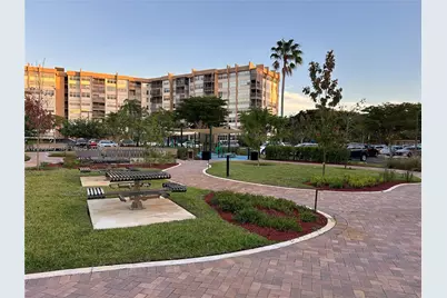1400 Saint Charles Pl #701, Pembroke Pines, FL 33026 - Photo 1