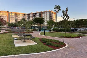 1400 St Charles Pl, Pembroke Pines, FL 33026 - Photo 1