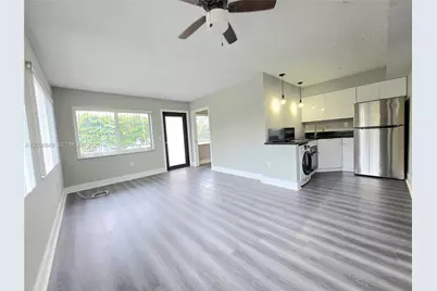 335 SW 20th St #6, Fort Lauderdale, FL 33315 - Photo 1